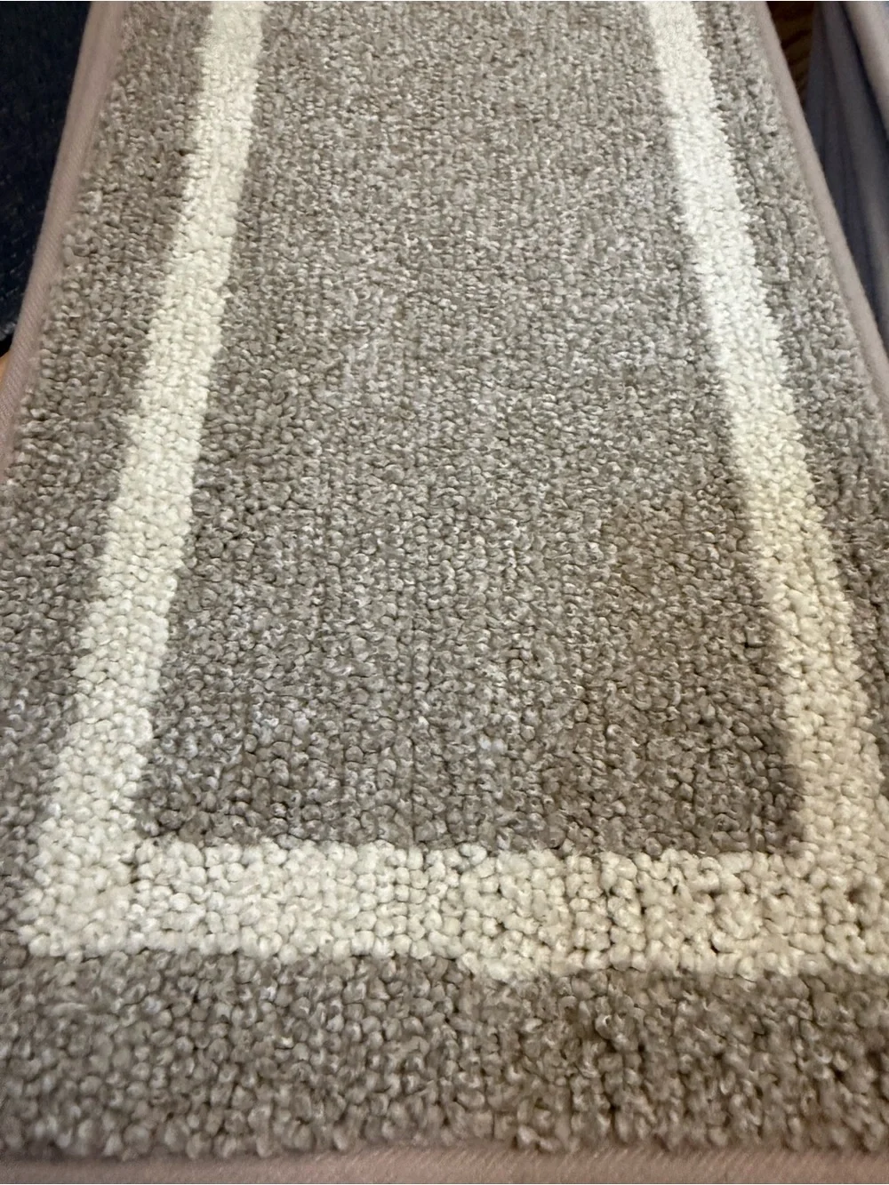 New Neutral Beige Stair Tread Rugs with Cream Border - Set of 10 28” / peel & st